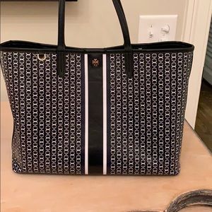 Tory Burch tote